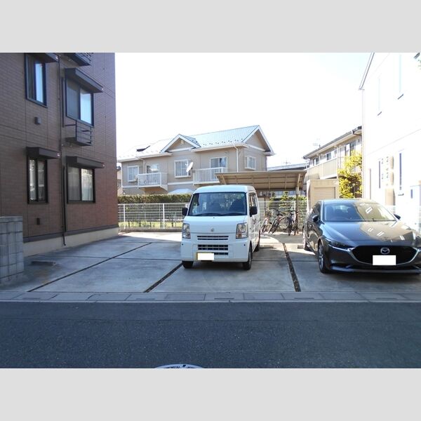 新たちばな 駐車場