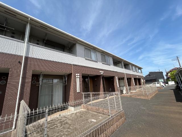 シェビーパレス 外観写真（昼）