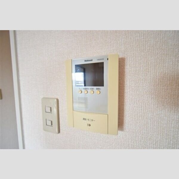Bellevue参番館205号室 モニターインターホン