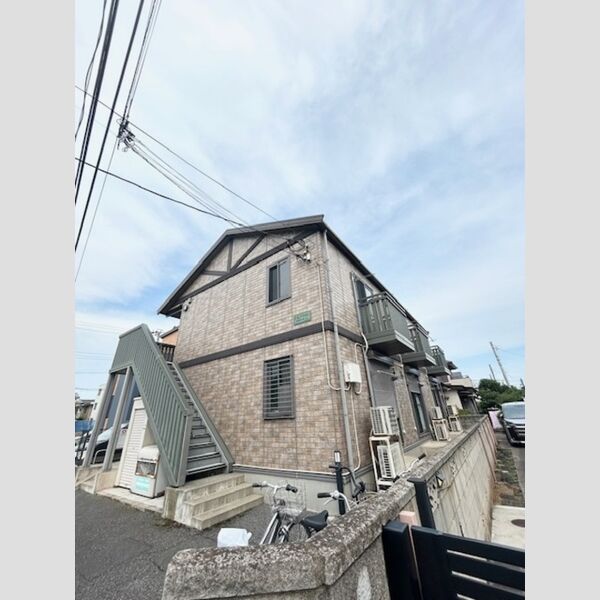 T・Kブラウンの外観画像