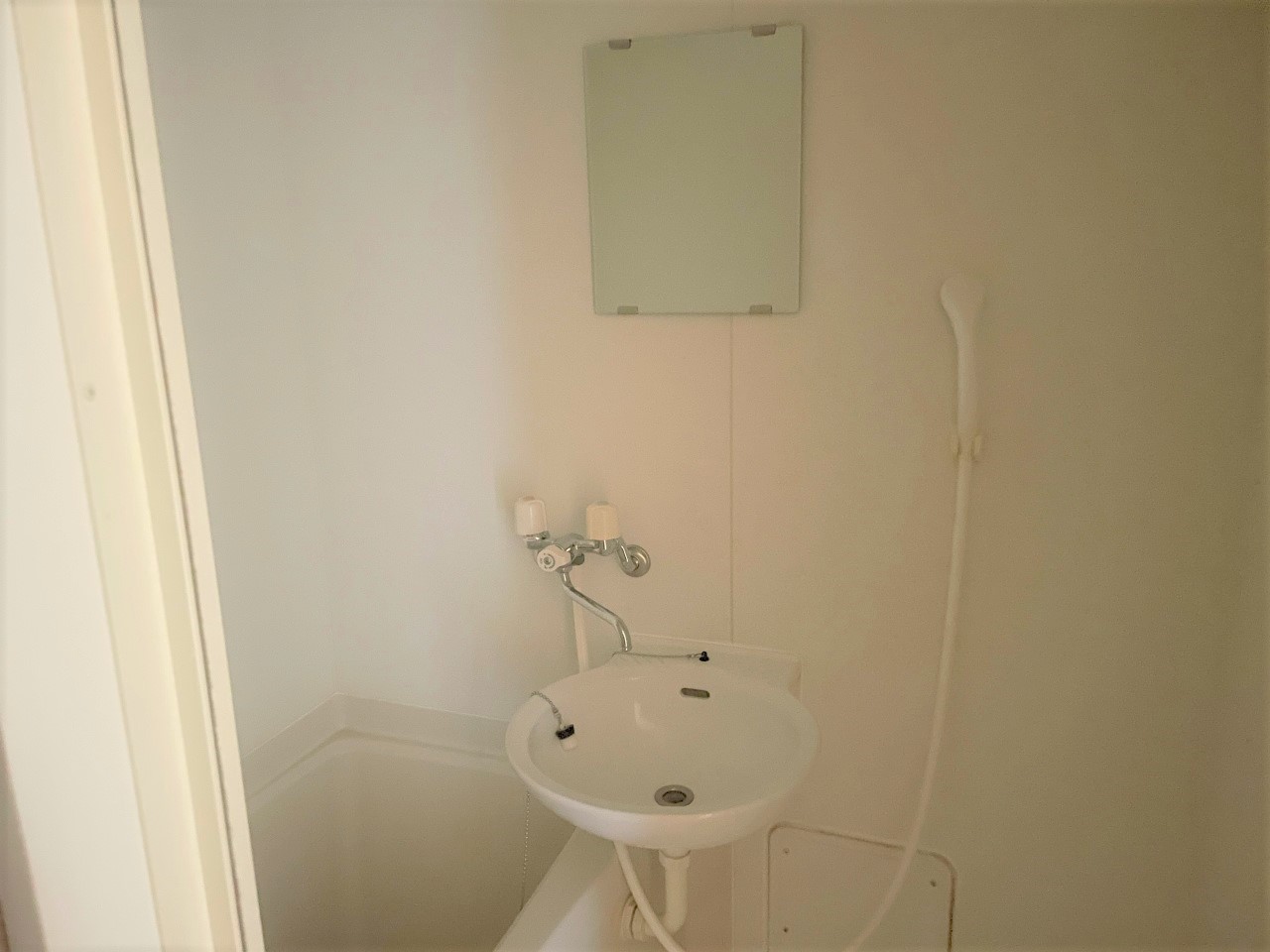 レオパレスＹＯＫＯＳＵＫＡ 内観