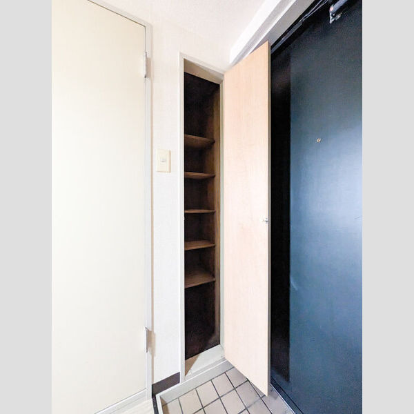 メゾン・ド・オヤマ シューズボックス