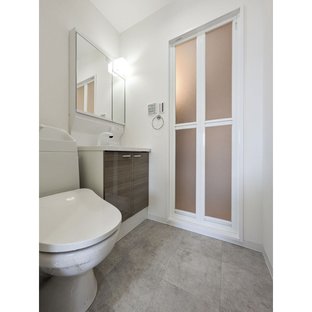 リバーサイドツルミ303号室 内観