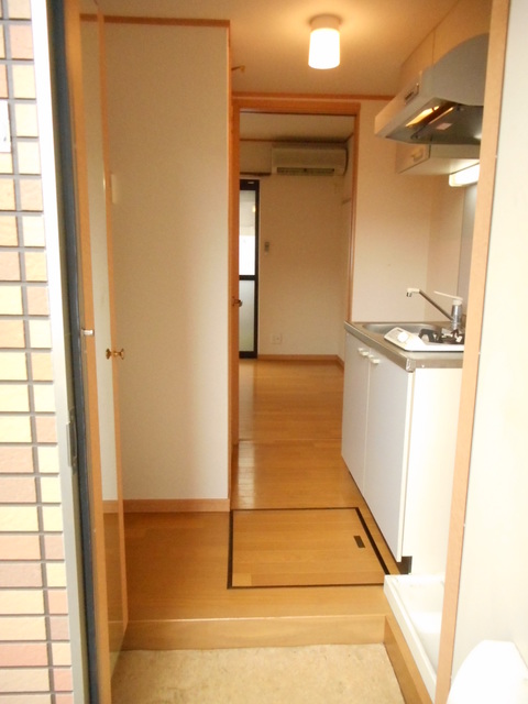 ラ・インサラーテ 玄関