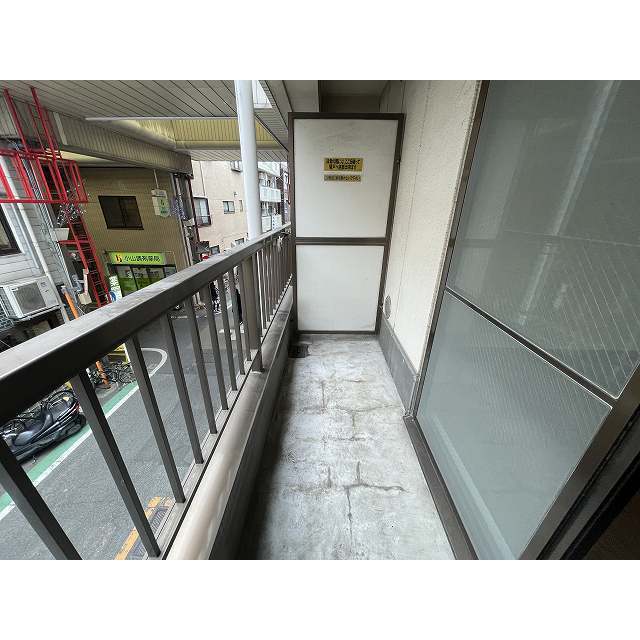 ローズマンション小山0202号室 バルコニー