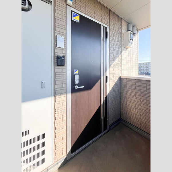 カーサ・セレーノ307号室 玄関