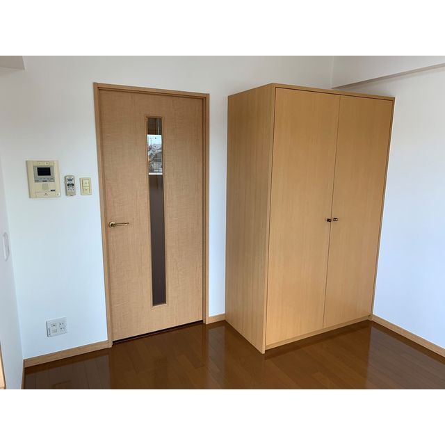 ニューシティアパートメンツ久が原0503号室 リビング