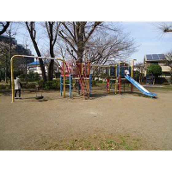 ジェンティール・タカギ 周辺