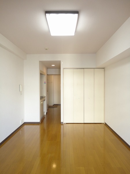 オーシャンハイツ リビング