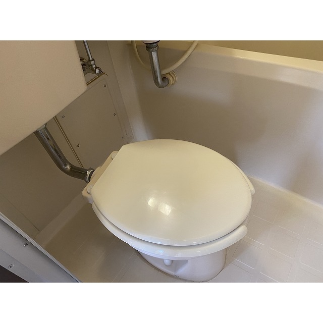 イリス三田0304号室 トイレ