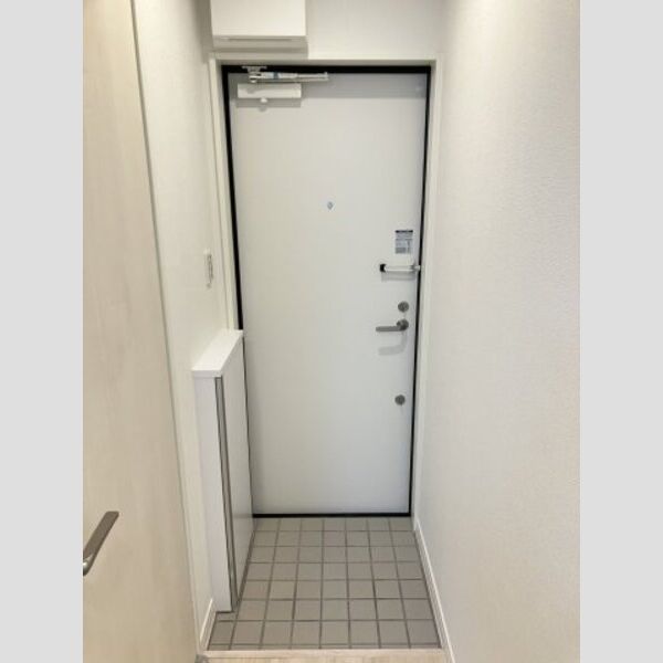 アクシスコート小岩201号室 玄関