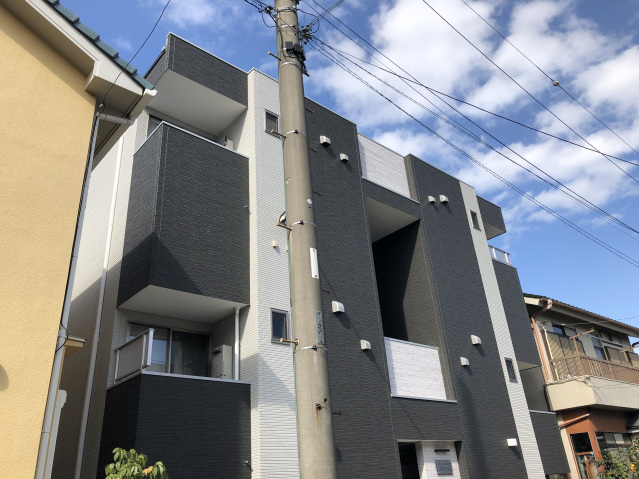 ＣＢ七里レフィノの外観画像