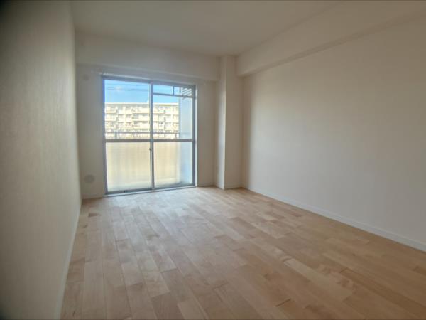 ＥＶＥＲＴＯＷ　Ｃｏｌｏｒｅ　ＳＥＮＧＥＮＤＡＩ リビング