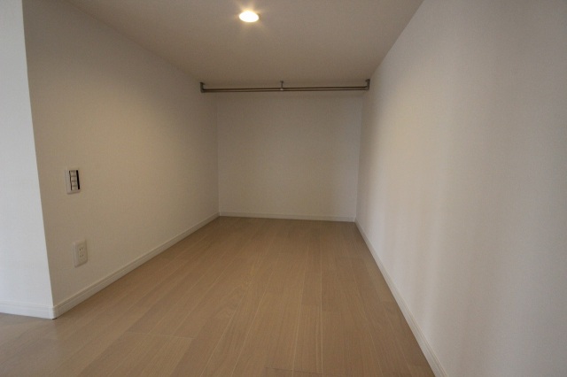 ＣＢ浦和美園エルジュ1階 部屋その他