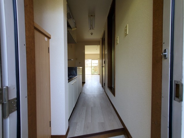 コーポ・グランデュール 玄関