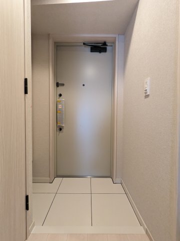 アルティザ自由が丘0203号室 玄関