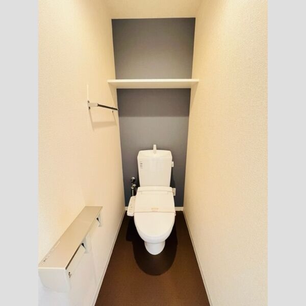 エレガントヴィラ206号室 温水洗浄暖房便座