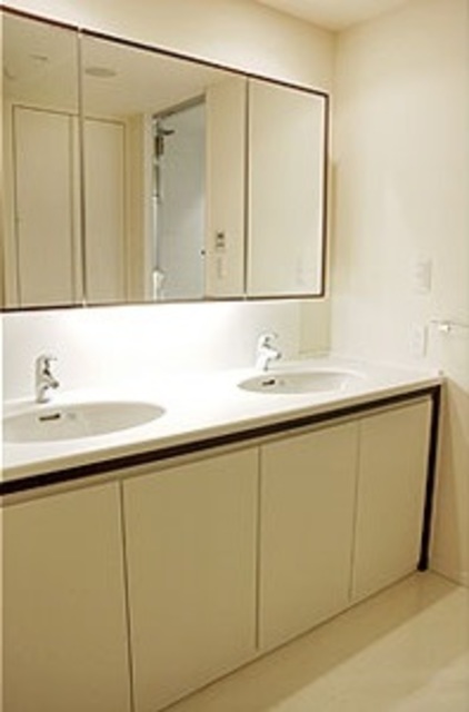 二番町パークフォレスト1210号室 Oタイプ2005年9月撮影