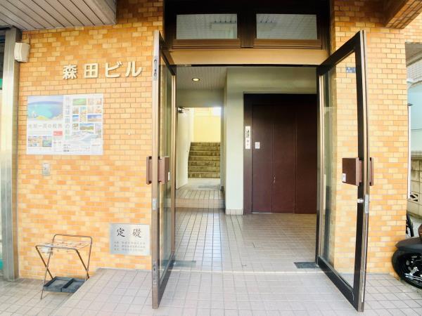 森田ビル エントランス