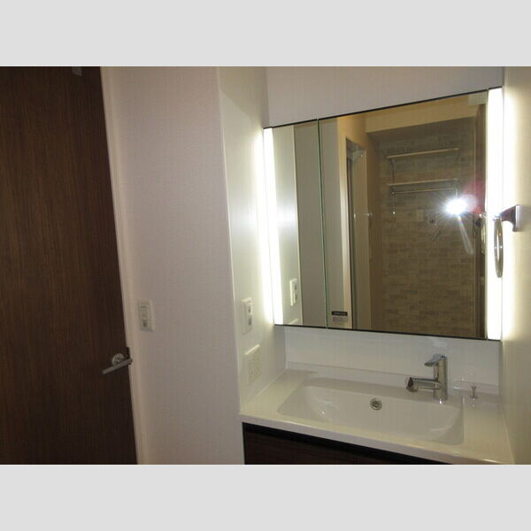 アナシエ徳丸 洗髪洗面化粧台