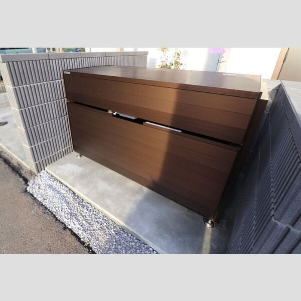 メゾン鶴丸103号室 ゴミ置き場