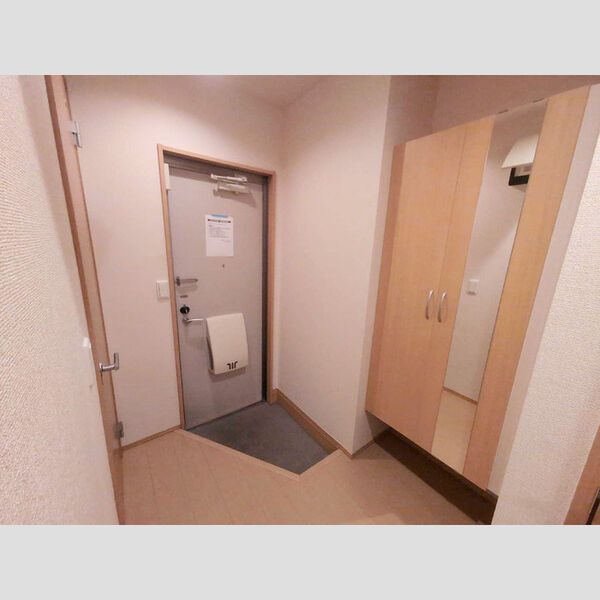 リヴェール等々力　B B101号室　玄関