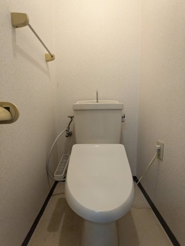 カーサグランディール0208号室 トイレ