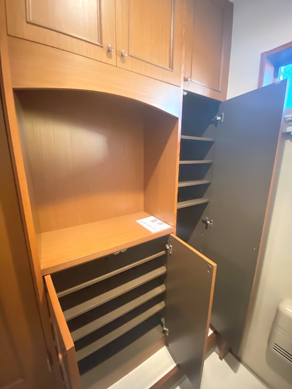 ラ・フェスタ1階 収納