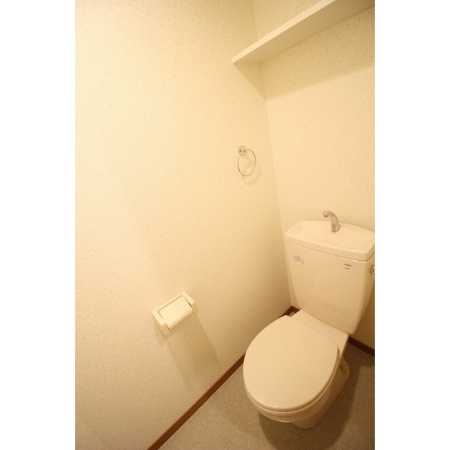 アムール Vert U103号室 内観