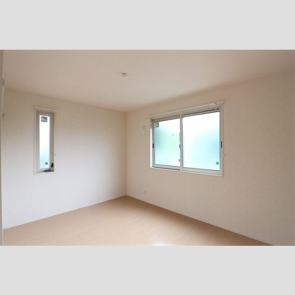 フラッツ酒井根　Ⅱ号棟102号室 洋室