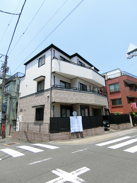 グリンピース“ヒデ” 外観