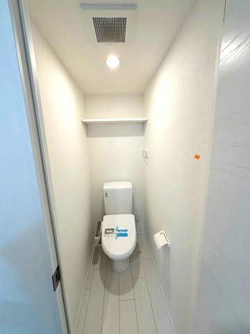 上野松が谷レジデンス502号室 トイレ