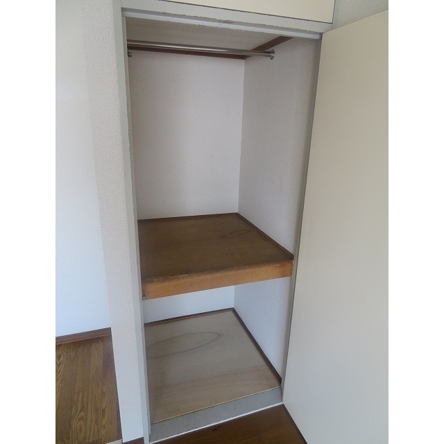 アムス富士見台0201号室 収納