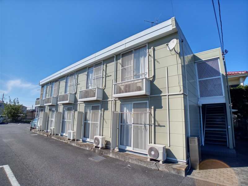 レオパレスオイコスの外観画像