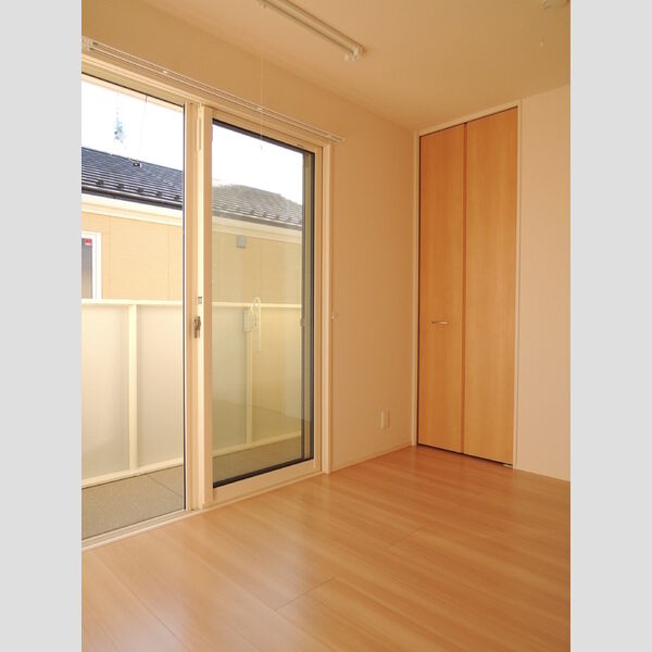 ファミール　B102号室 洋室6.1帖