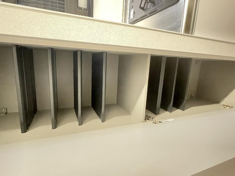 ｒｈ　本千葉 玄関