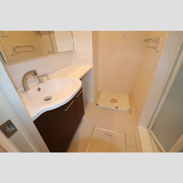 バリスサイト　F202号室 洗面所　洗髪洗面化粧台あり
