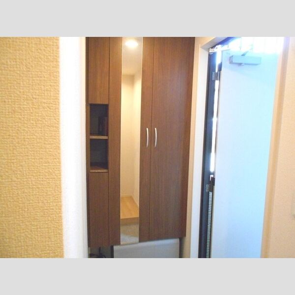 プレジオ　Ⅱ105号室 内玄関