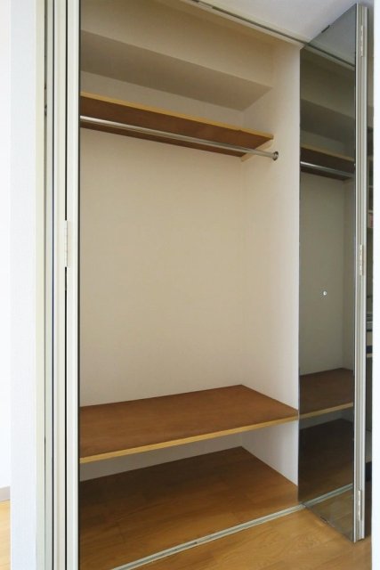 ヒルズ駒場東大前1階 クローゼット