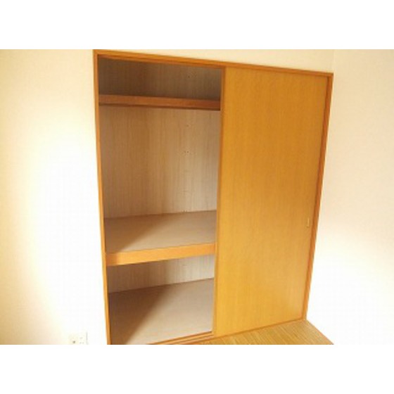 グリーンヒル蝉坂0202号室 収納