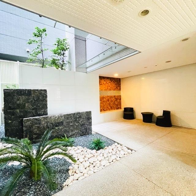 RIZ高輪6階 エントランス