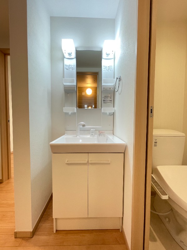 ルミナーレ1階 洗面