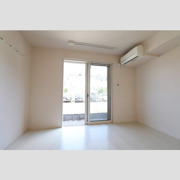 パークサイドⅢ リビング10.09帖