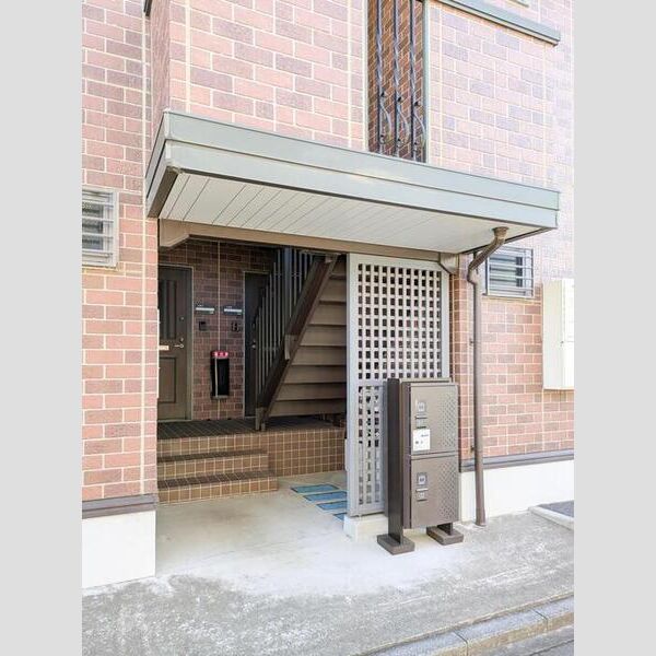 シャレーエスポワール　壱番館 エントランス