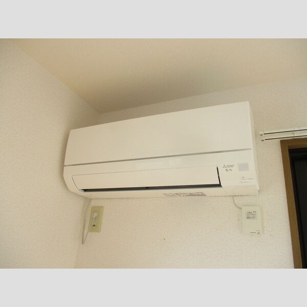 ハイランド　C エアコン