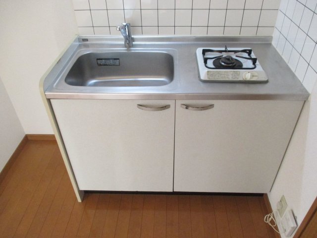 ウィング名越0104号室 キッチン