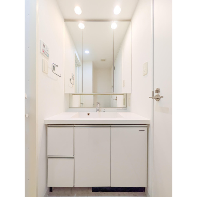 エミリブ下落合0610号室 内観