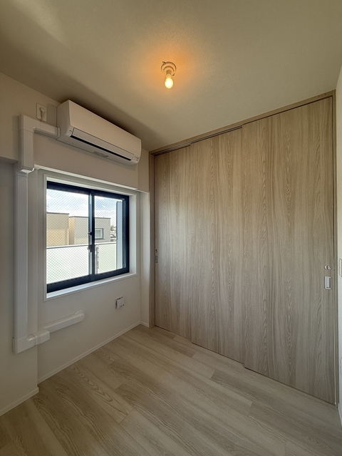 プレディアコート三軒茶屋402号室 洋室3.5帖　2025年10月撮影