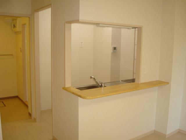 トゥ　ヴェール（Ｔout　Vert） キッチン