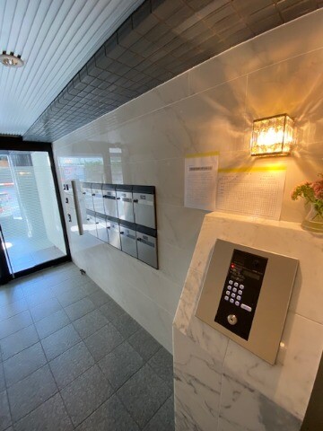 リバーストーン3階 エントランス